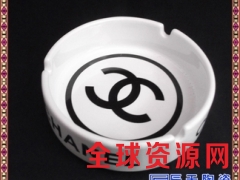 时尚实用客厅陶瓷烟灰缸创意个性大号欧式复古中式烟缸图3