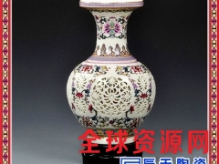 粉彩瓷镂空陶瓷花瓶景德镇工艺品家居摆设件创意客厅装饰工艺品图3