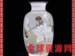 景德镇手工雕刻半刀泥玲珑手彩花瓶高档礼品工艺品摆饰图2
