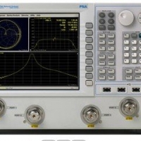 高价收购安捷伦N5221A PNA 微波网络分析仪