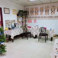 全球化妆品：邯郸卓立大厦     护肤、美甲店