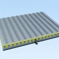 铝镁锰板和彩钢板的区别