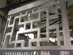 宁夏木纹铝窗花厂家（新闻快报）图2