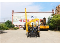 供应高速公路护栏打桩机  小型打桩机 波形护栏打桩机图3