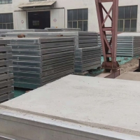 山东钢桁架轻型复合屋面板低价促销
