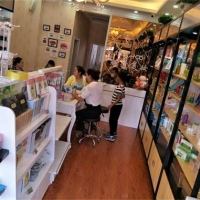 魅惑美妆：吸引更多女性消费者进店有方法