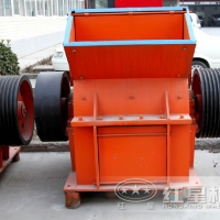 每小时产120t-1400t锤式破碎机价格实惠JYX73