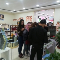 魅惑美妆满足高品护肤需求，成就非凡化妆品连锁店