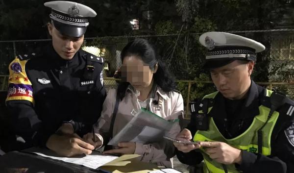 克隆路虎街头同时现身 警方查出两车主还是兄弟