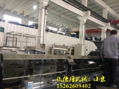 汽车脚垫片材挤出机_首选玖德隆汽车脚垫片材生产设备图3