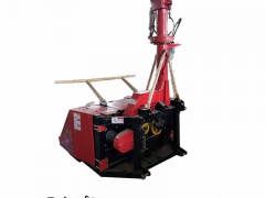 2.3米大型悬挂式青储机犇牛籽粒破碎多功能自走式青贮机图2