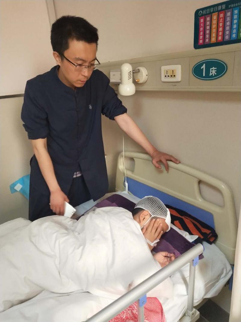 祖孙无辜被暴打住院只需7万却网筹70万 家属回应