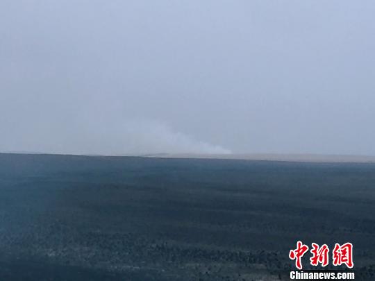 图为起火现场。呼伦贝尔市森林消防支队供图