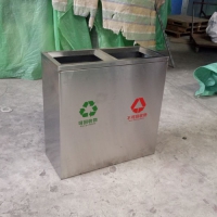 厂家直销临汾市博物馆分类垃圾箱 市内外不锈钢果皮箱垃圾桶