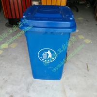 供应政医院环卫垃圾箱 塑料垃圾桶 滚轮垃圾箱