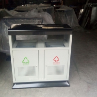 供应沅江市商业区分类垃圾箱 环卫果皮箱垃圾桶