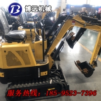 小型挖掘机多功能 农用挖坑 园林绿化履带式挖掘机