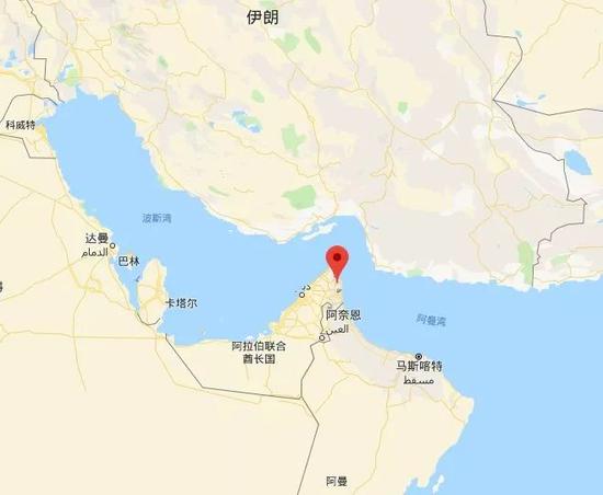 红点处为“富查伊拉”所在位置 