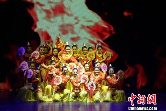 å¾ä¸ºæ®ç¾äººè¡¨æ¼æ¦çèããéæ¬£ æ