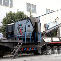 新一代移动式建筑垃圾破碎机​成功问世效果佳JYX78
