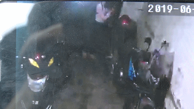t01aa9471130de8b62c.gif?size=400<em></em>x225