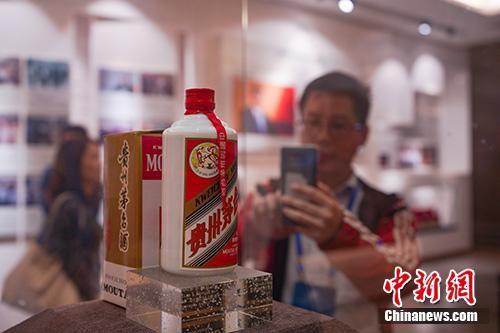 涨幅跑赢房价!茅台股价破千 未来能成A股老大吗?