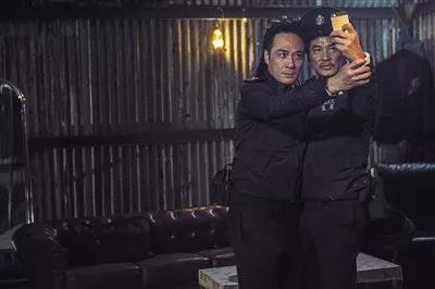 任达华遭男子捅刀 曾在TVB时不睡觉也要完成工作