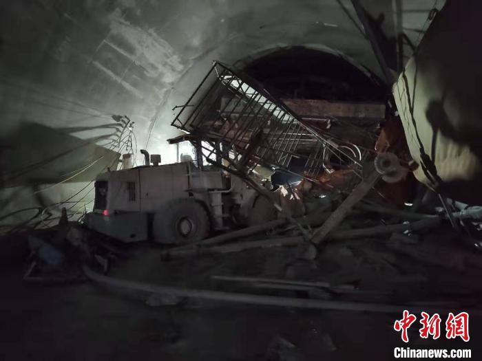 图为事故现场。临沧消防供图 图为事故现场。临沧消防供图