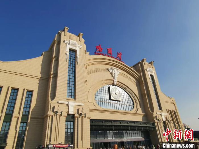 黑龙江黑河市嫩江县发生3.8级地震哈铁紧急扣停旅客列车