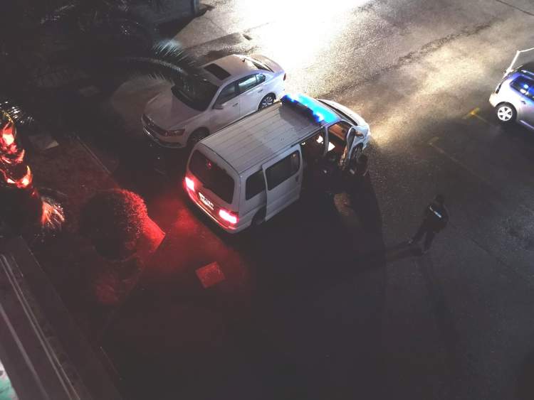 流调车辆随时待命