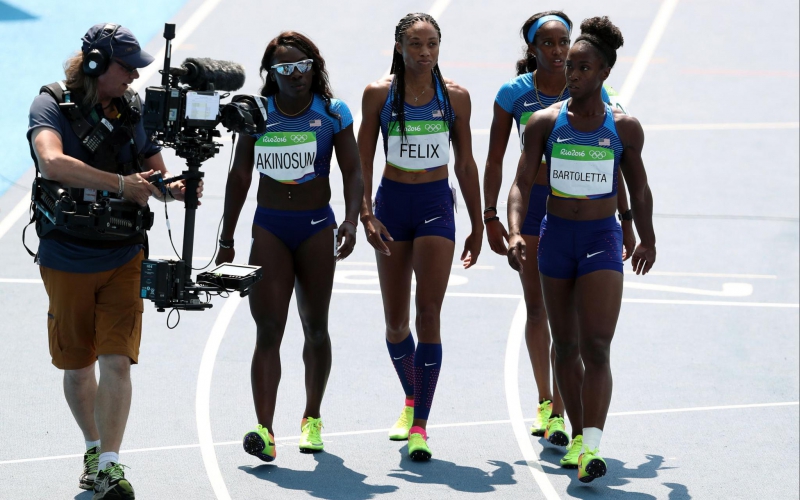  里约奥运会，美国女子接力队掉棒申诉重跑成功。 图/Osports