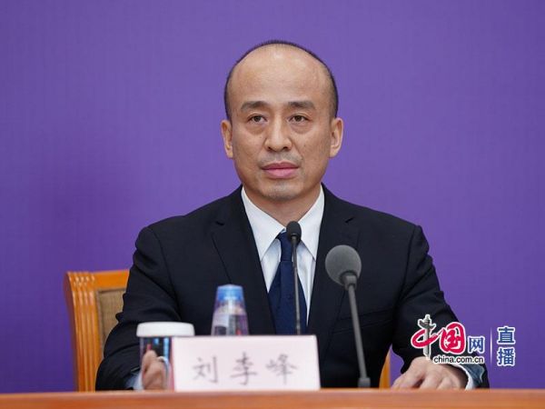 住房和城乡建设部城市建设司副司长刘李峰。（中国网）