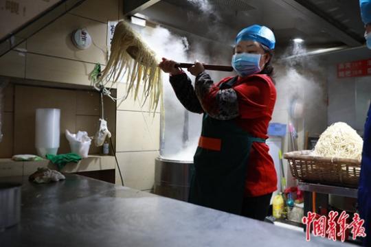 点击进入下一页