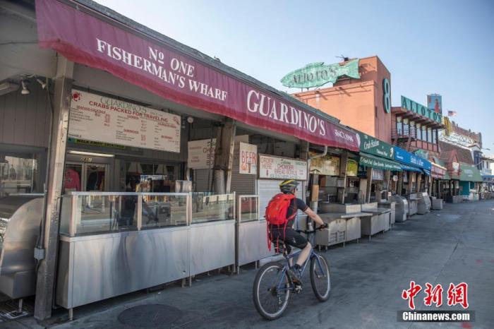 当地时间4月12日，美国旧金山渔人码头的商店均已关闭。 中新社记者 刘关关 摄