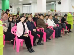 全球TV：阳西县本土作家捐赠图书 助力县域文化事业发展 (100播放)